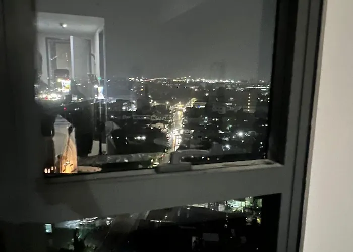 Апартаменты J Tower Residences Exclusive Cebu Center Apartments Мандауэ